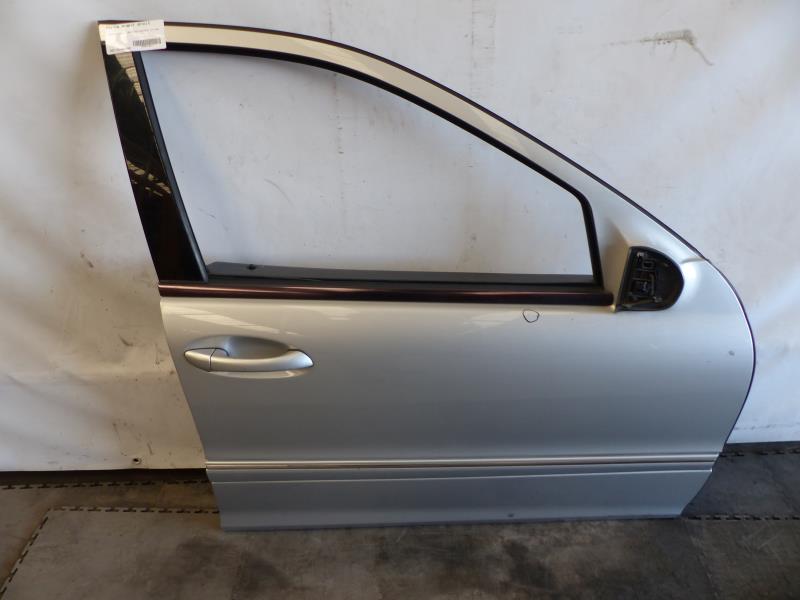 Porte avant droit