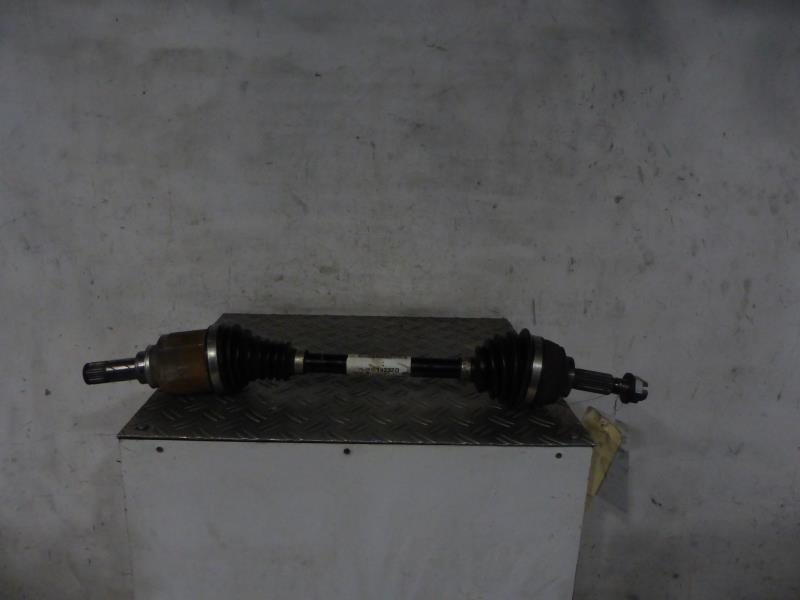 Cardan gauche (transmission)