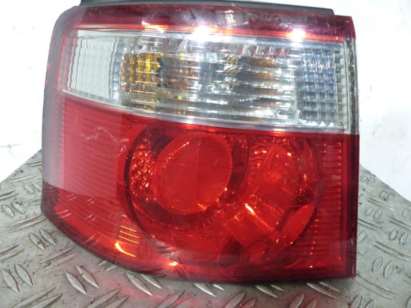 Fanale posteriore principale sinistro (luci)