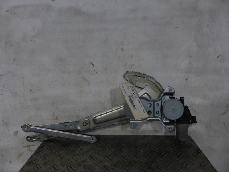 Leve vitre electrique avant droit
