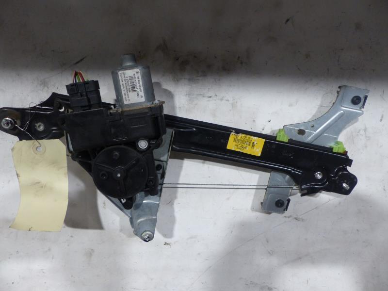 Leve vitre electrique avant gauche