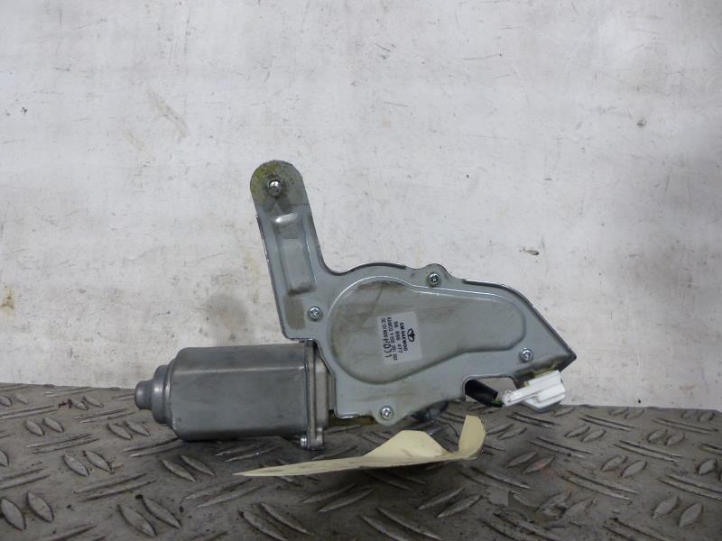 Moteur essuie glace arriere