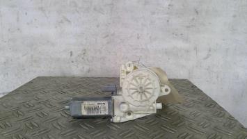 Leve vitre electrique avant droit