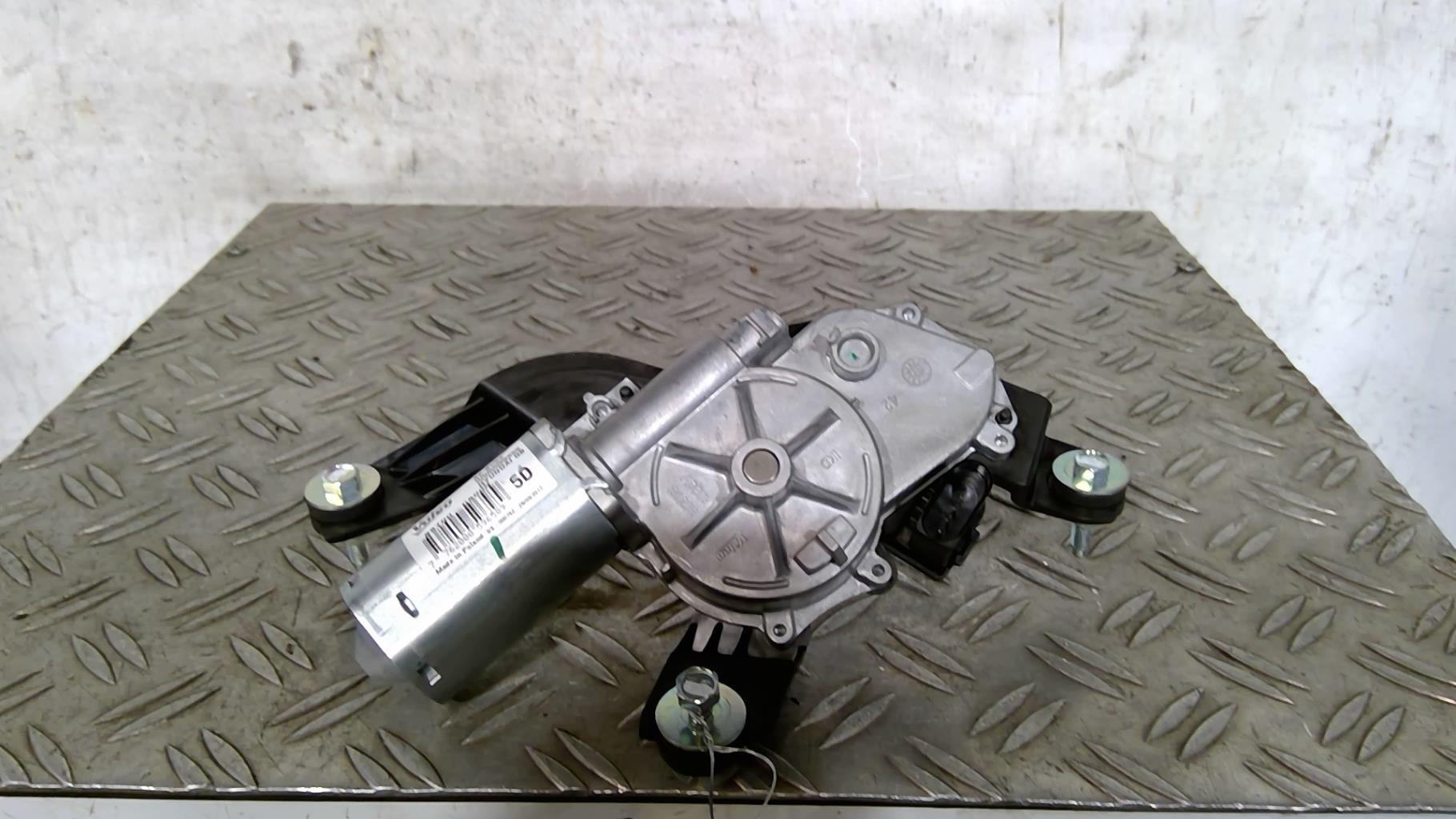 Moteur essuie glace arriere