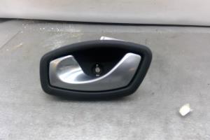 Poignee interieur arriere gauche