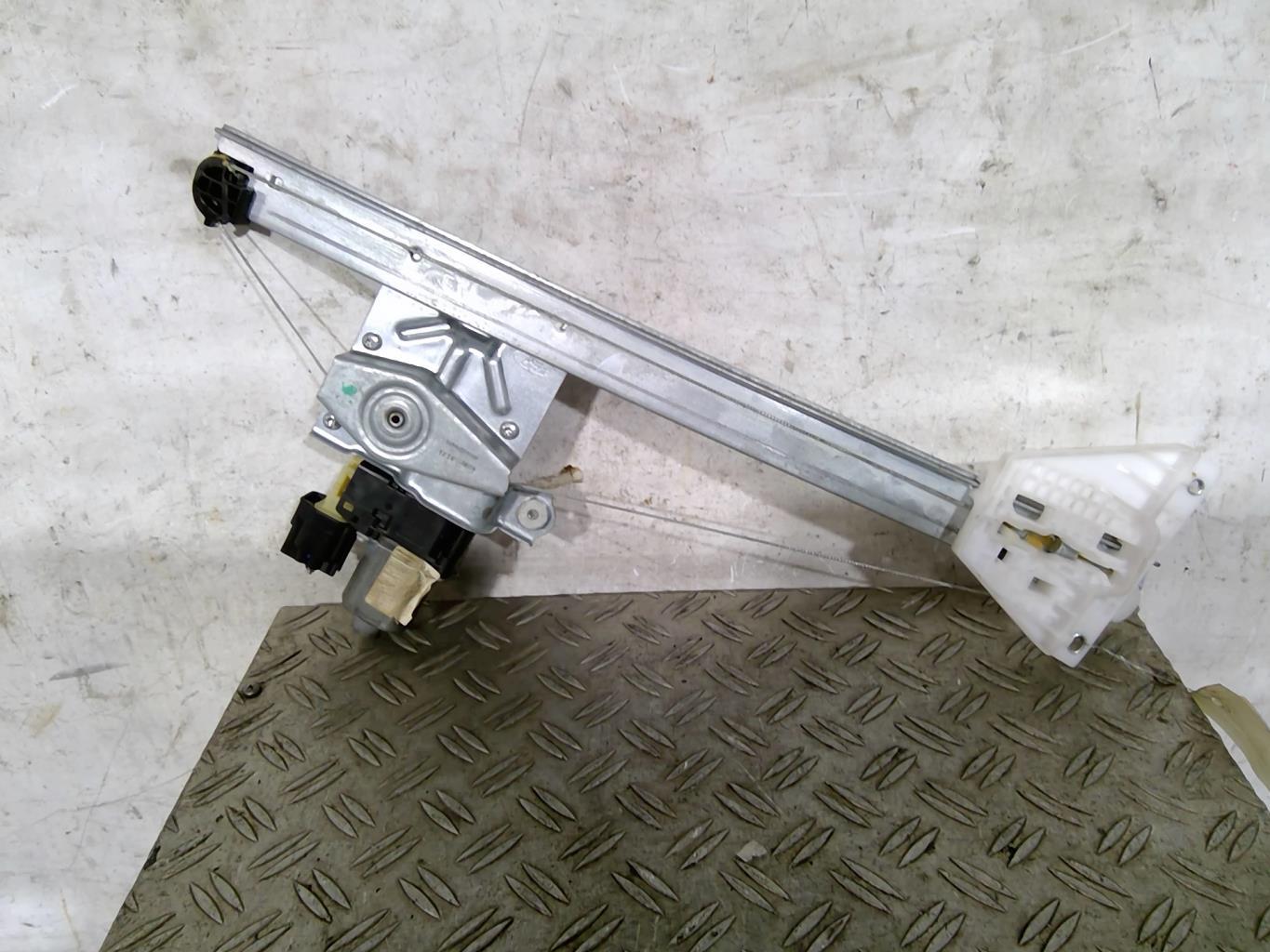 Leve vitre electrique arriere droit