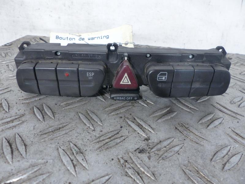 Interruttore luci emergenza