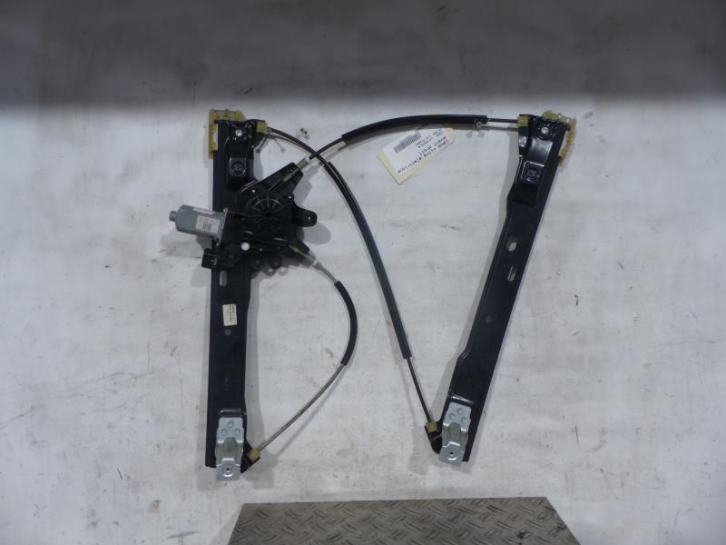 Leve vitre electrique avant droit
