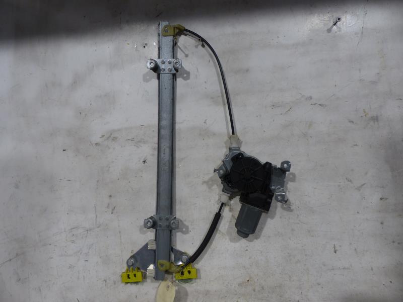 Leve vitre electrique avant droit