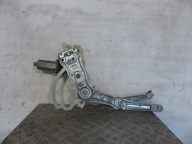 Leve vitre electrique avant droit