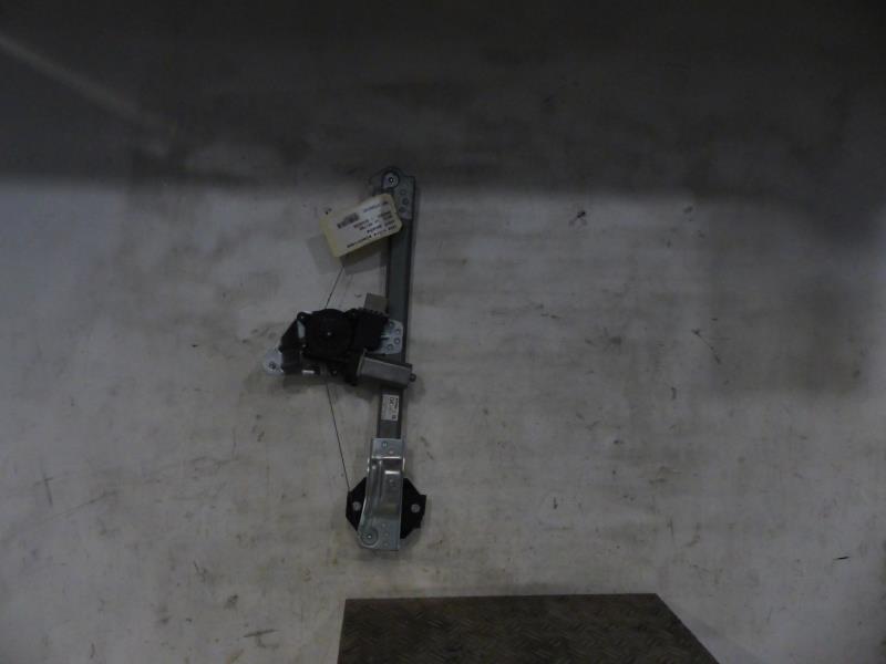 Leve vitre electrique avant gauche