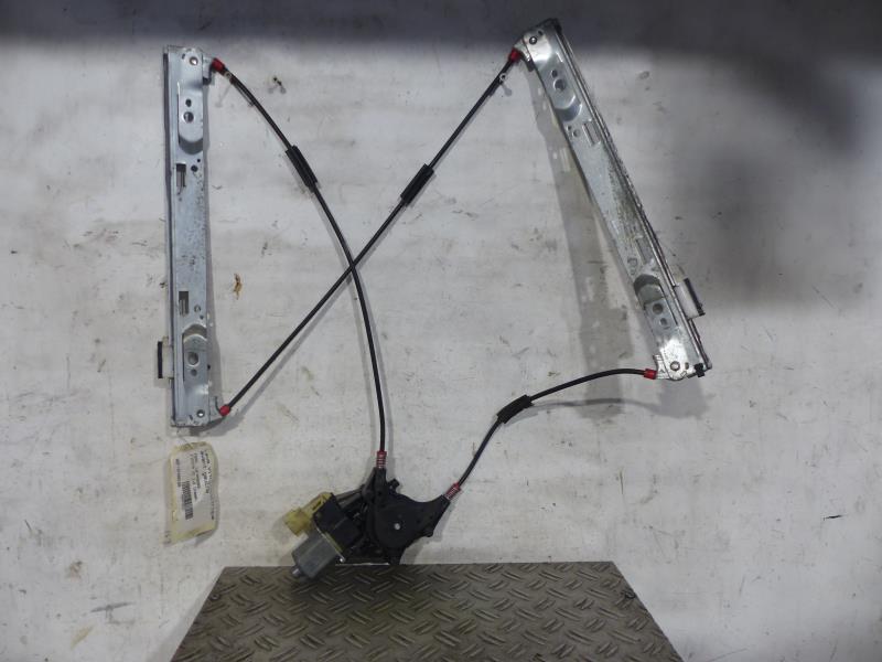 Leve vitre electrique avant gauche