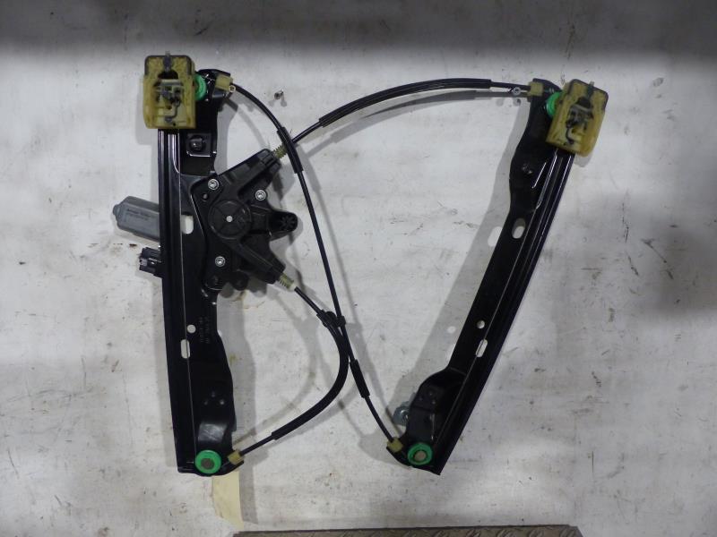 Leve vitre electrique avant gauche