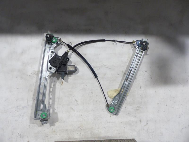Leve vitre electrique avant gauche