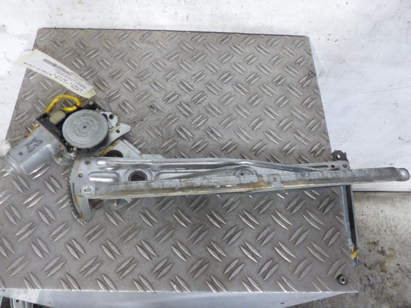 Leve vitre electrique avant droit