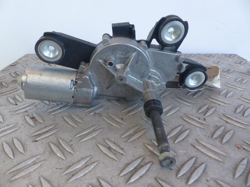 Moteur essuie glace arriere