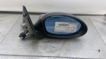 Retrovisor derecho