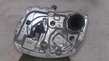Leve vitre electrique avant droit