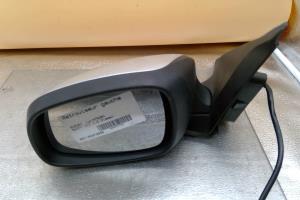 Retrovisor izquierdo