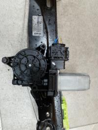 Leve vitre electrique arriere droit