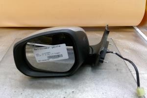 Specchietto retrovisore sinistro