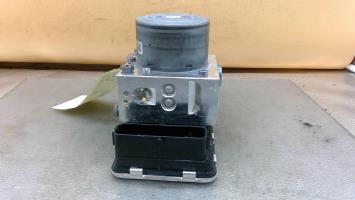 Blocco ABS (antibloccaggio freni)