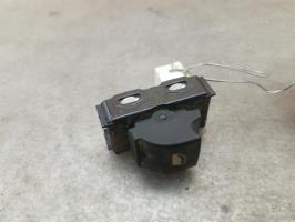 Interruptor de elevalunas trasero derecho
