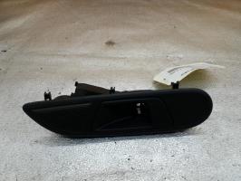Poignee interieur avant droit