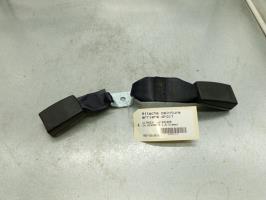 Attache ceinture arriere droit