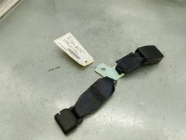 Attache ceinture arriere gauche