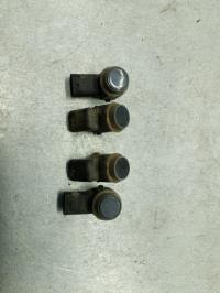 Sensor de ayuda al estacionamiento