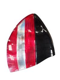 Fanale posteriore principale sinistro (luci)