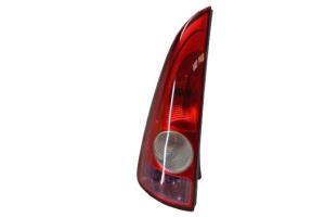 Fanale posteriore principale sinistro (luci)