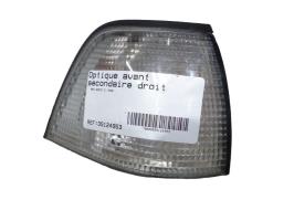 Optique avant secondaire droit (feux)(clignotant)