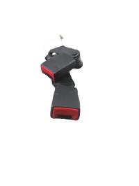 Attache ceinture arriere droit