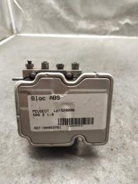 Blocco ABS (antibloccaggio freni)