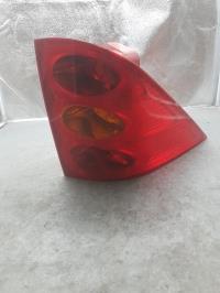 Fanale posteriore principale sinistro (luci)