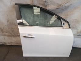 Porte avant droit
