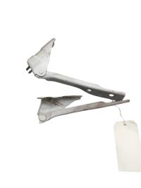 Charniere de capot