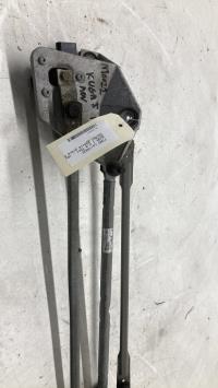 Moteur essuie glace avant