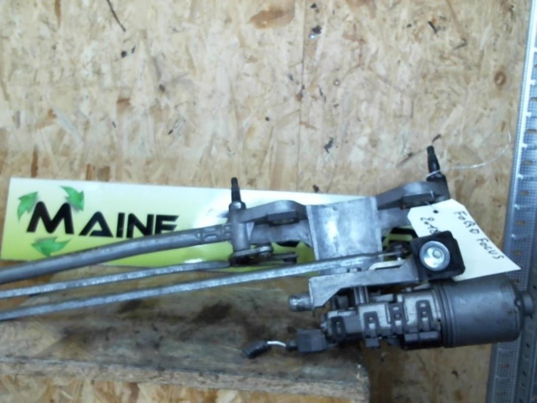 Moteur essuie glace avant