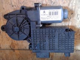 Moteur leve vitre avant droit