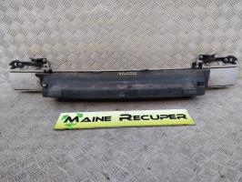 Renfort pare choc avant (traverse)