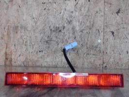 Feu arriere stop central