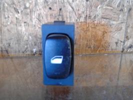 Interrupteur de leve vitre avant droit