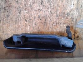 Poignee porte avant droit