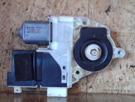Moteur leve vitre avant droit