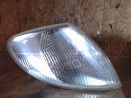 Óptica delantera secundaria derecha (luces) (intermitente)