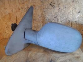 Retrovisor izquierdo