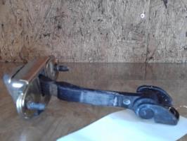 Tirant de porte arriere droit